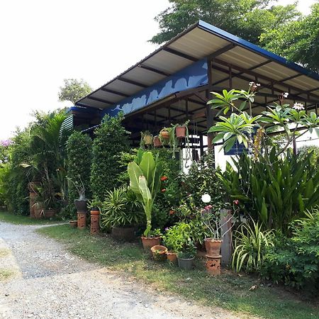 Baan Khun Karat Resort Phra Nakhon Si Ayutthaya Exterior photo